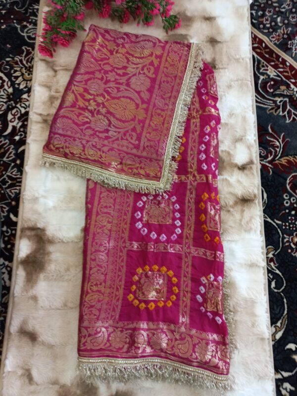 Fuscia Maroon Bandhini Dupatta With all Over Lace - Image 2