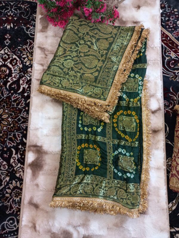 Green Maroon Bandhini Dupatta With all over Lace - Image 2
