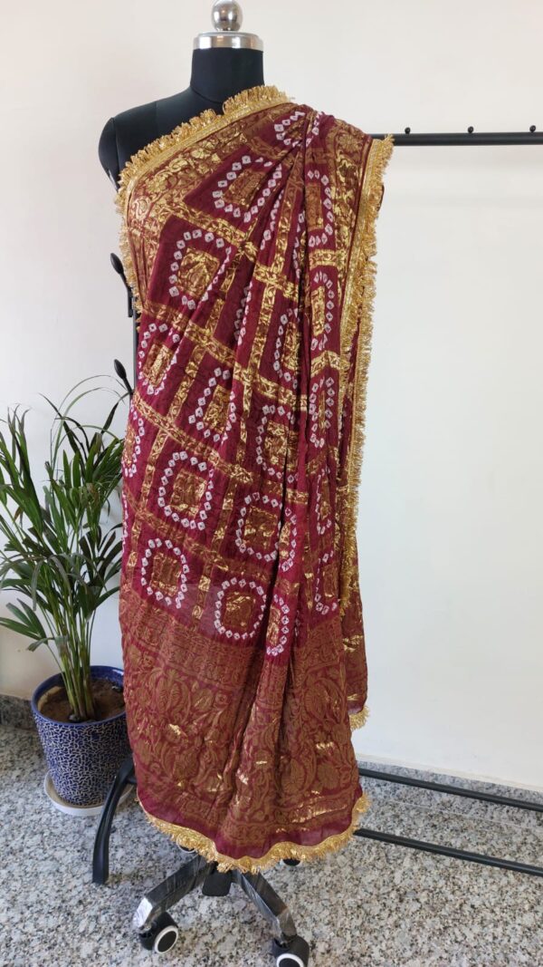 Maroon Bandhini Dupatta With all over Lace - Image 4